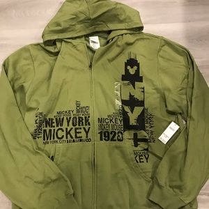 Disney Men’s sweatshirt